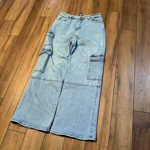 Hot Topic Baggy Cargo Jeans Women's‎ Size 9